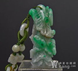 翡翠白菜蝙蝠玉项链 传统与祥瑞的完美融合